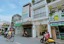 Bán Nhà Mặt Tiền Thích Quảng Đức,PN,3 Tầng,giá 16,3 Tỷ TL,LH:0907753508