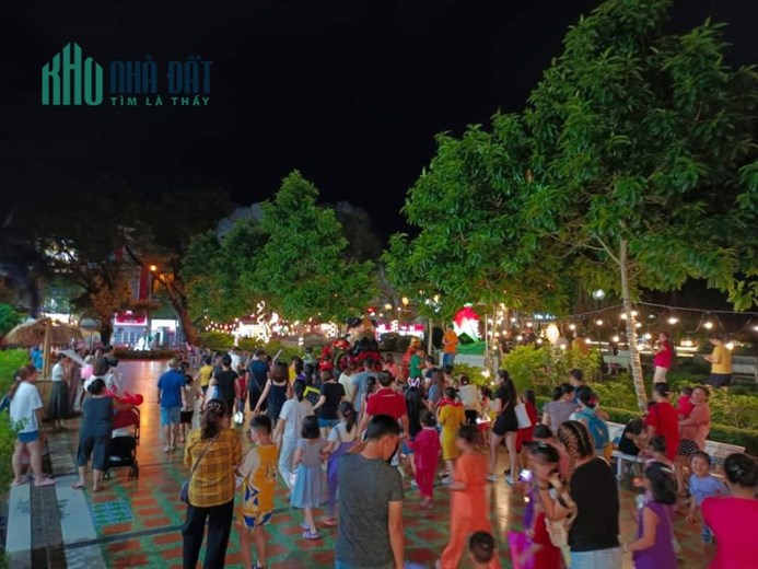 CHÍNH CHỦ CHO THUÊ CĂN HỘ CHUNG CƯ GIAI VIỆT BLOCK 2, 3PN, FULL NỘI THẤT PHƯỜNG 5, QUẬN 8