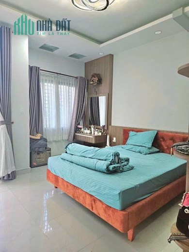 Cần bán nhà 4 tầng 58m2 gần MT Huỳnh Văn Bánh Q.Phú Nhuận, 5p tới Sân bay giá nhỉnh 8 tỷ