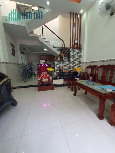 HẺM OTO - HƠN 100m2 DIỆN TÍCH SỬ DỤNG - LÊ VĂN QUỚI - NGANG 4M - 3PN- NHỈNH 4 TỶ