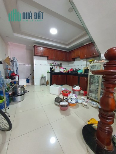 HẺM OTO - HƠN 100m2 DIỆN TÍCH SỬ DỤNG - LÊ VĂN QUỚI - NGANG 4M - 3PN- NHỈNH 4 TỶ