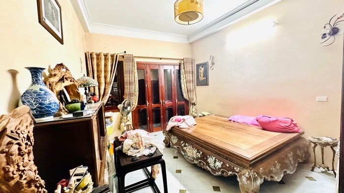 Bán nhà Vĩnh Hưng, Hoàng Mai, nhà dân xây, ngõ thông ô tô qua nhà 57 m2, 6 tỷ 350