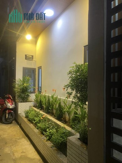 ♪Nhà Hoàng Diệu 52m2 2 tầng kiên cố, sạch đẹp nhỉnh 2 tỷ