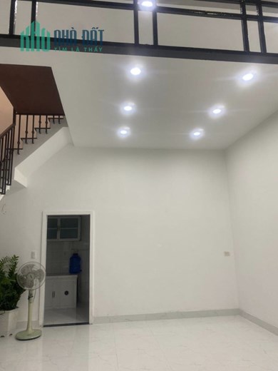 ♪Nhà Hoàng Diệu 52m2 2 tầng kiên cố, sạch đẹp nhỉnh 2 tỷ