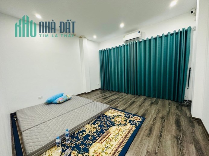 BÁN NHÀ HÀO NAM, Ô TÔ ĐỖ CỔNG, DT 50M2 5 TẦNG, 5 NGỦ