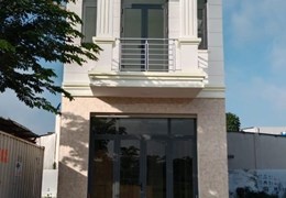 Cần bán căn nhà tại Khánh Bình Tân Uyên để trả nợ ngân hàng