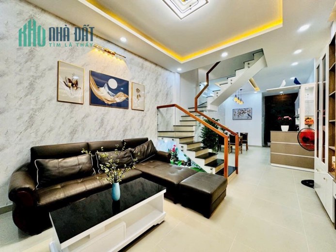HOT Nhà sát MT Đường số 8 - P11- GV - Nhà Mới DT 59M2 NGANG 4 DÀI 15- GIÁ CHỈ 4.88 TỶ TL