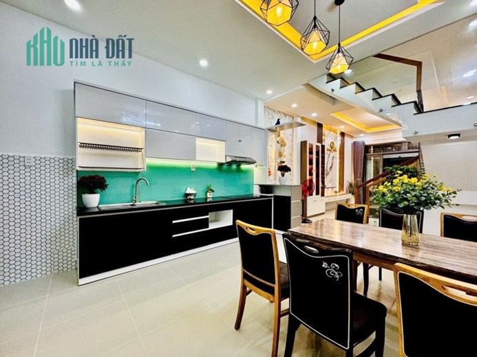 HOT Nhà sát MT Đường số 8 - P11- GV - Nhà Mới DT 59M2 NGANG 4 DÀI 15- GIÁ CHỈ 4.88 TỶ TL