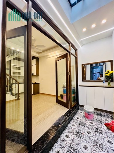 NHÀ MỚI 4 TẦNG FULL NỘI THẤT NGÕ CHỢ KHÂM THIÊN