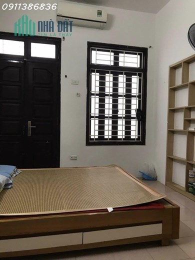 Bán nhà Trần Thái Tông, Cầu Giấy 41m 3T, thoáng 3 mặt, MT rộng, Ngõ 3 gác tránh, 5.5 tỷ