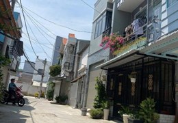 MỘT CĂN DUY NHẤT - SIÊU HIẾM CÓ TRONG TẦM GIÁ  - NGUYỄN KHOÁI - QUẬN 4 - 70m2 - CHỈ 2.5 tỷ