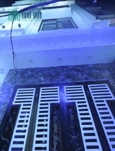 Bán gấp nhà mặt ngõ 467 Lĩnh Nam, Hoàng Mai, 30m2, 4T, nhỉnh 3 tỷ