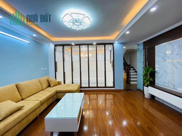 Bán nhà THANH XUÂN, PHÂN LÔ, Ô TÔ ĐỖ CỬA, VÀO NHÀ, VÀI BƯỚC RA NGÃ TƯ SỞ, 45m2, Măt tiền 4,7m