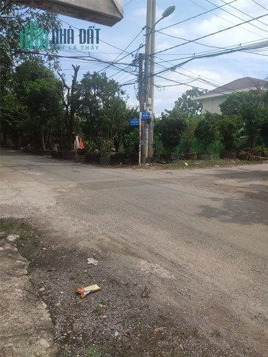 CHÍNH CHỦ Cần Cho Thuê Nhanh Lô Đất Vị Trí Đắc Địa tại Huyện Hóc Môn, Tp Hồ Chí Minh