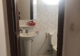 Chính chủ cho thuê căn hộ Ngọc Khánh, 21 Nguyễn Biểu, P5, Q5 :