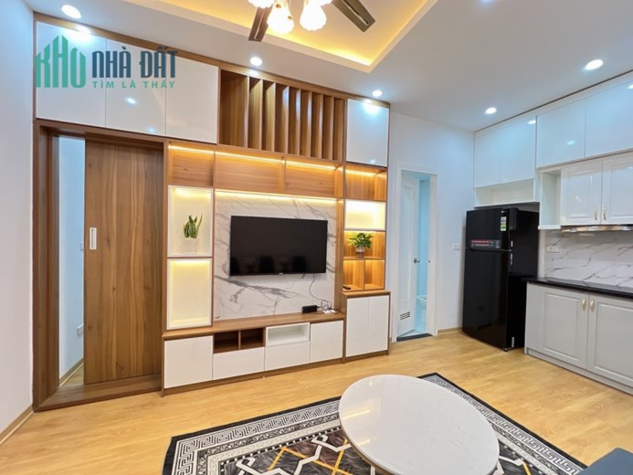 căn hộ CC 46 mét 2 ngủ full nội thất mới ở luôn 1ty340tr