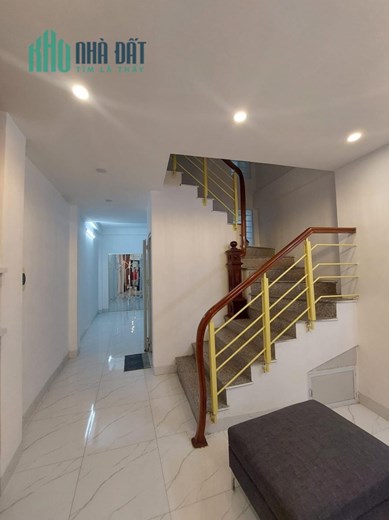 Hàng xóm bến xe Mỹ Đình- nhà dân xây chắc chắn, đẹp long lanh- tiện ích bạt ngàn