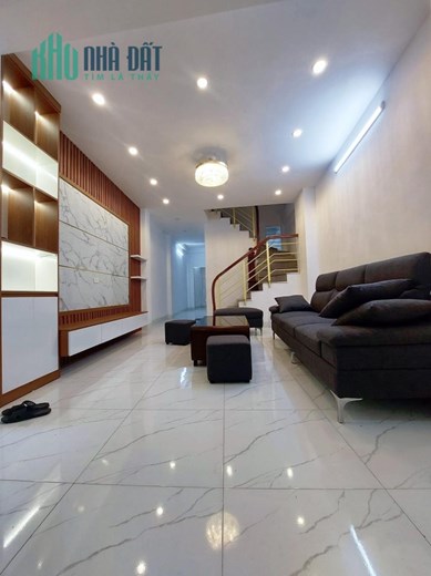 Hàng xóm bến xe Mỹ Đình- nhà dân xây chắc chắn, đẹp long lanh- tiện ích bạt ngàn