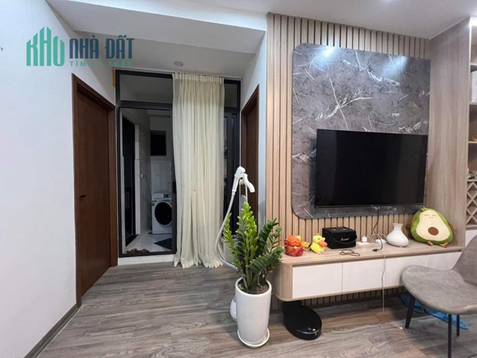 bán căn hộ  58 mét tấng thấp 2 ngủ 2wc giá 1ty580tr hh linh đàm