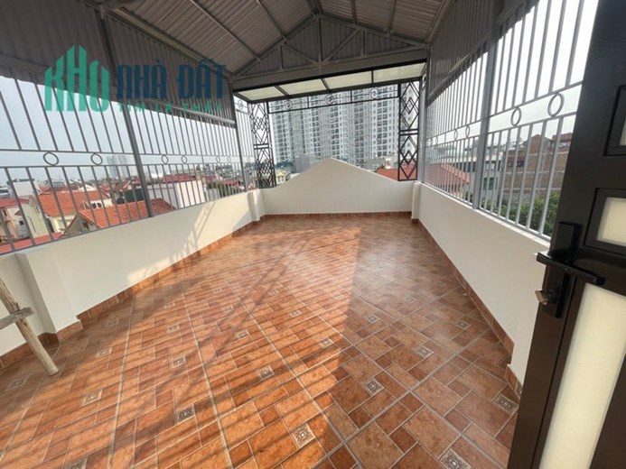 BÁN NHÀ PHÚC LỢI , LONG BIÊN . 60M x 5 TẦNG . GIÁ 7.8 TỶ . THANG MÁY . Ô TÔ , NGÕ THÔNG .
