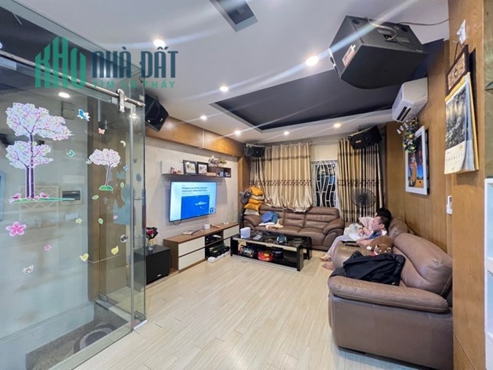 Bán nhà Nguyễn Văn Cừ, Long Biên, 55m x 5 tầng, MT 4m, 7 tỷ 3