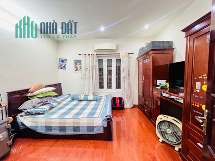 Bán nhà Nguyễn Văn Cừ, Long Biên, 55m x 5 tầng, MT 4m, 7 tỷ 3