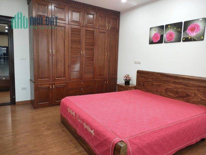 💥Eurowindow Trần Duy Hưng 102m2, 2PN, Ban công siêu mát, Nội thất đỉnh, 5.6 tỷ💥