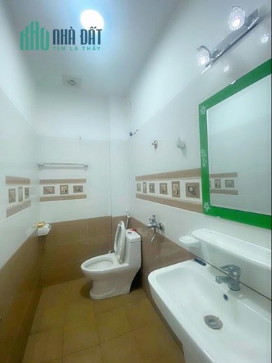 Bán nhà mặt ngõ Chợ Hàng, 45m 4 tầng GIÁ 3.5 tỉ, độc lập, ngõ kinh doanh tốt