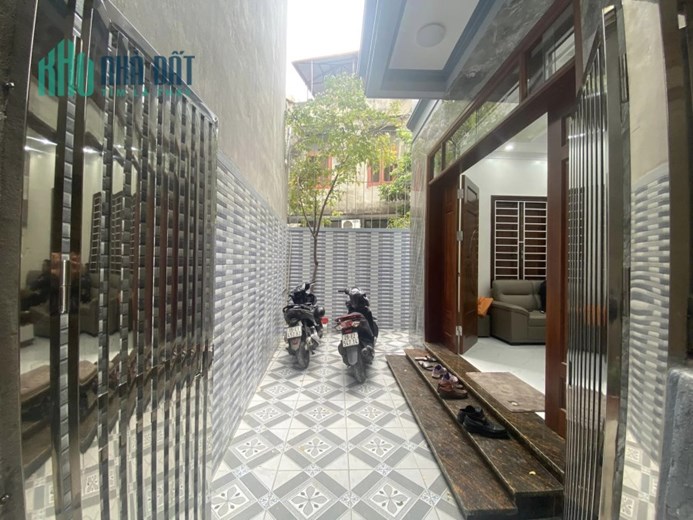 SIÊU PHẨM! LÔ GÓC - VƯƠNG THỪA VŨ - THANH XUÂN - 65m2 NHÀ ĐẸP Ở NGAY - GIÁ HỢP LÝ