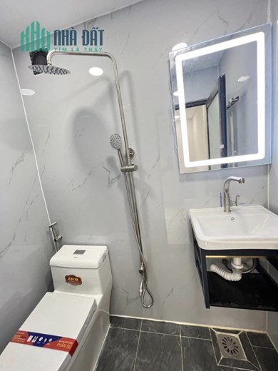 Nhà Bình Thạnh giáp Q1 - Gần các khu tiện ích -Nhà mới đẹp 2 tỷ nhích