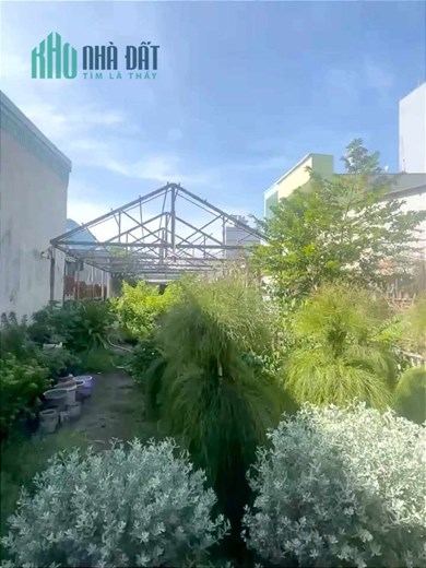 Bán đất tặng nhà MT 300m2, góc 3 mặt đường KD Đông Hưng Thuận, Quận 12