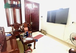 Bán nhà mặt phố Phù Đổng Thiên Vương, Hai Bà Trưng, lô góc, 204m, Mặt Tiền 8.5m, 100 tỷ.