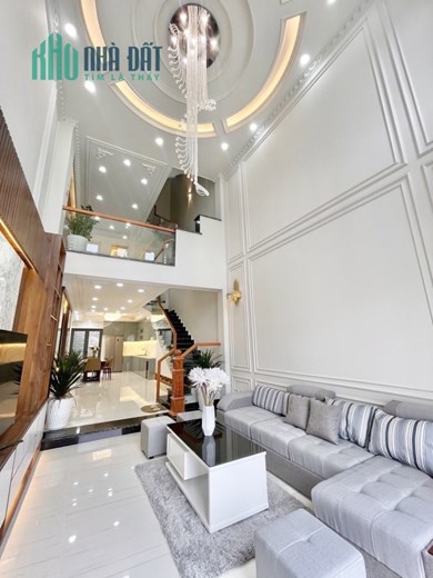 Bán Nhà 5 Tầng Hoàn Công Hẻm 8m 110m2 Cho Thuê 35Tr Giá 12.8 Tỷ. TL