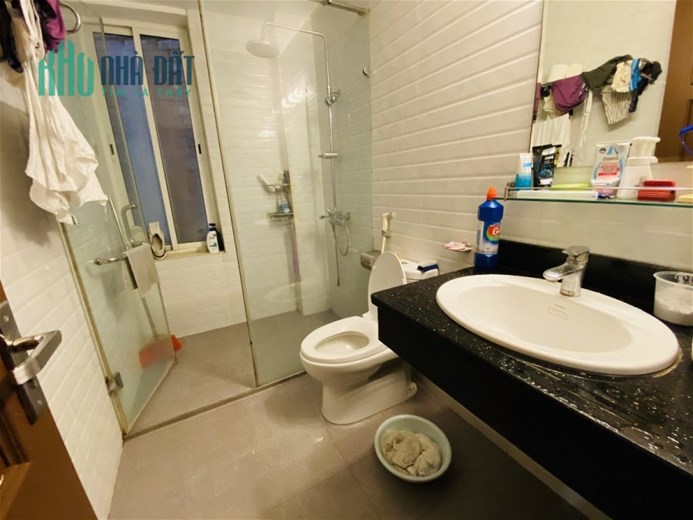 Bán Nhà Phố Xã Đàn Quận Đống Đa. 74m Xây 6 Tầng Mặt Tiền 5.6m Nhỉnh 15 Tỷ. Cam Kết Ảnh Thật Mô Tả