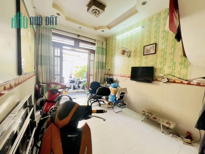 BÁN NHÀ HẺM XE HƠI ĐƯỜNG BÙI QUANG LÀ GIÁ 3 TỶ45 TL
