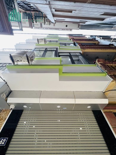 BÁN NHÀ GẦN PHỐ LÊ TRỌNG TẤN DT:37M2 5 TẦNG - 6 NGỦ - MT:3.7M - GIÁ:5x - CHỈ 20M RA MẶT PHỐ .