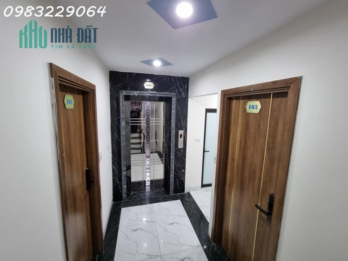 Bán nhà phố Trích Sài, Tây Hồ, 100m² x 10 tầng THANG MÁY, KINH DOANH đỉnh, DÒNG TIỀN 2,5 tỷ/năm.