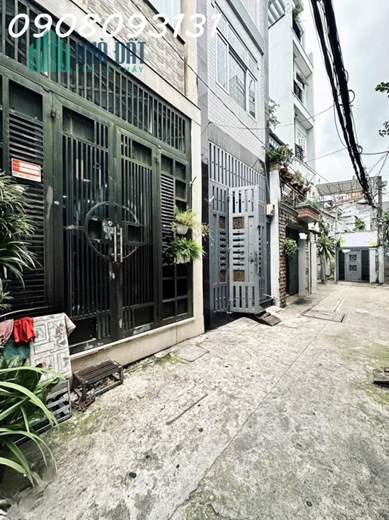 A3131- Bán Nhà Phú Nhuận Trường Sa 70m2, 3 Tầng , 4Pn giá 6 tỷ 9