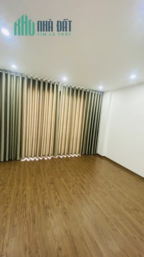 Nhà 5 tầng mới koong Thượng Thanh, thang máy, ô tô tránh, DT 58m2, MT 4.3m, nhỉnh 8 tỷ