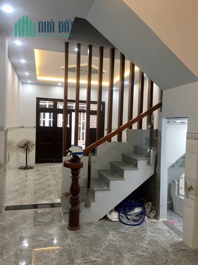 Cần bán nhà hẻm 112 Trường Chinh, Tân Thới Nhất, quận 12, ngang 4,2m,nở hậu 4,3m