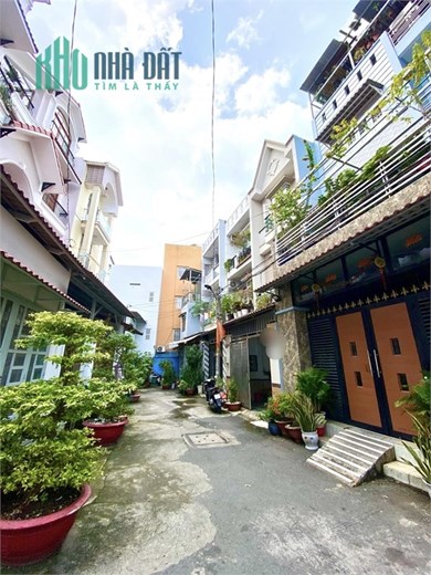 Nhà đẹp Bùi Quang Là, Phường 12, Gò Vấp – HXH, 62m2, 4 tầng, 6.3 tỷ