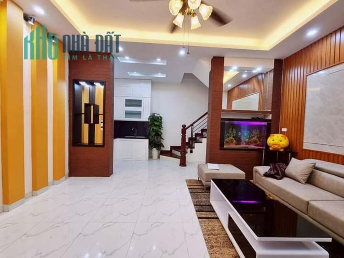 Bán Nhà Phố Thụy Khuê 34m2 x 5 tầng, căn góc 2 thoáng vĩnh viễn, nhà mới ở ngay, nội thất sang