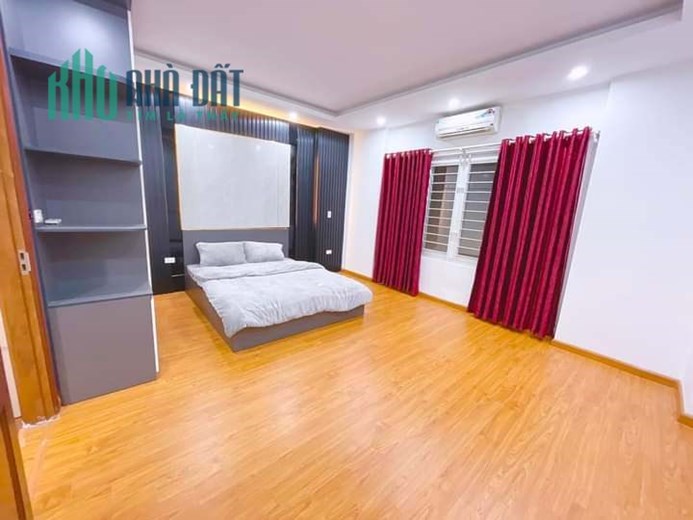 Bán Nhà Phố Thụy Khuê 34m2 x 5 tầng, căn góc 2 thoáng vĩnh viễn, nhà mới ở ngay, nội thất sang