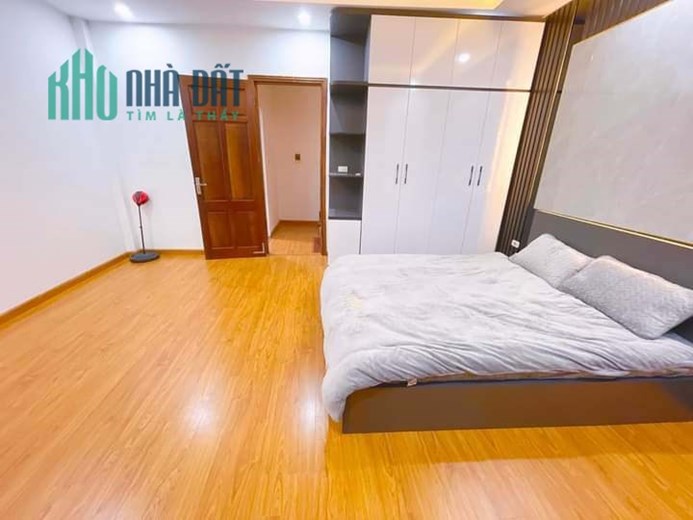 Bán Nhà Phố Thụy Khuê 34m2 x 5 tầng, căn góc 2 thoáng vĩnh viễn, nhà mới ở ngay, nội thất sang