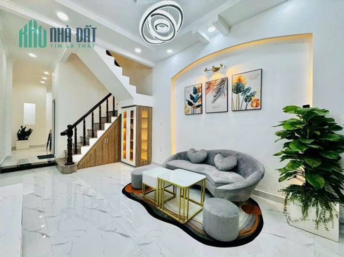 Bán gấp nhà đẹp 3T, gần Phan Xích Long Phú Nhuận, HXH 4m sổ đẹp vuông 40m2 giá nhỉnh 6 tỷ