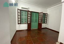 HIẾM !! Cho thuê nhà Mạc Thái Tổ, Cầu Giấy 45mx4T hơn 10 tr VP KD kho ở ngay 0969040000