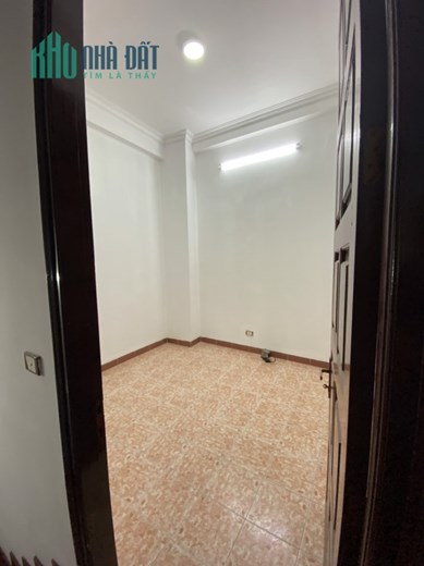 HIẾM !! Cho thuê nhà Mạc Thái Tổ, Cầu Giấy 45mx4T hơn 10 tr VP KD kho ở ngay 0969040000