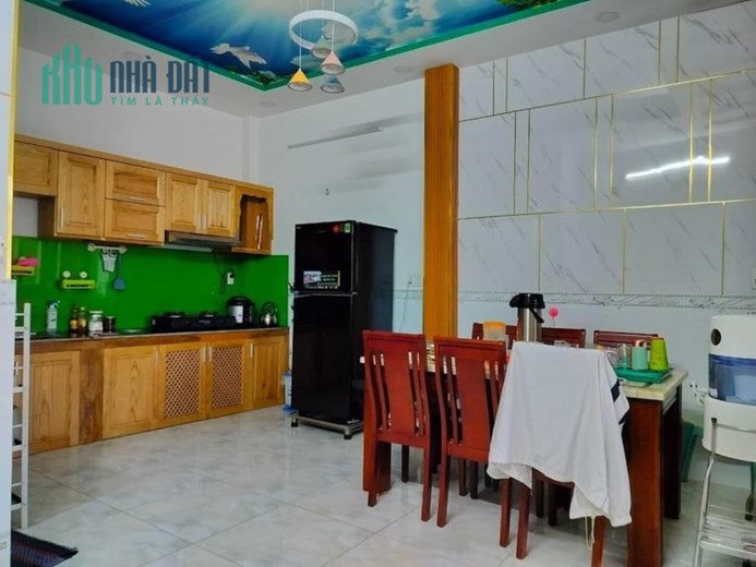 NHÀ 4 TẦNG, ĐƯỜNG SỐ 79, TRUNG TÂM QUẬN 7, 80 M2, 11 TỶ