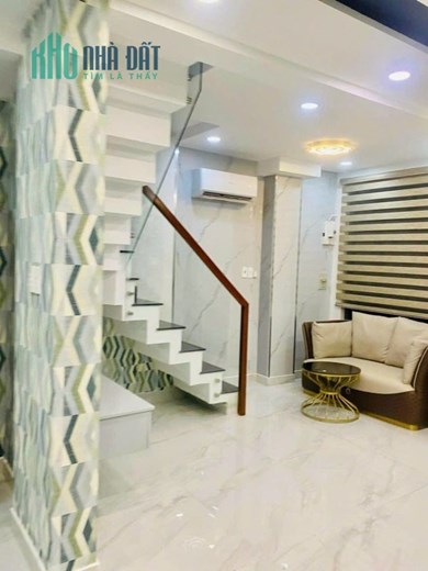 SIÊU PHẨM NGUYỄN TRÃI - QUẬN 5 PHƯỜNG 2.