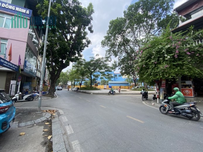 ✅ Đội Cấn Ba Đình, mặt ngõ ô tô tránh, 6 tầng thang máy, cho thuê văn phòng & kinh doanh tốt